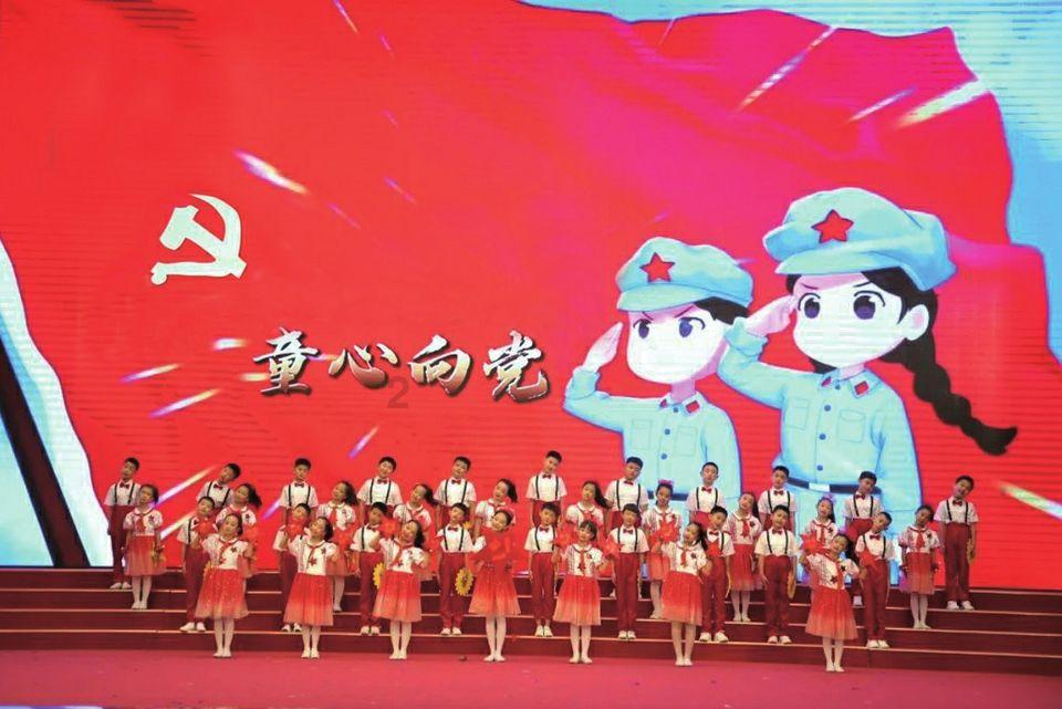 清晚期粉彩无双谱瓷器真品图片和鉴赏方法